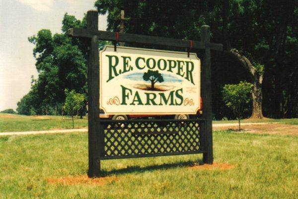 r-e-cooper-farms